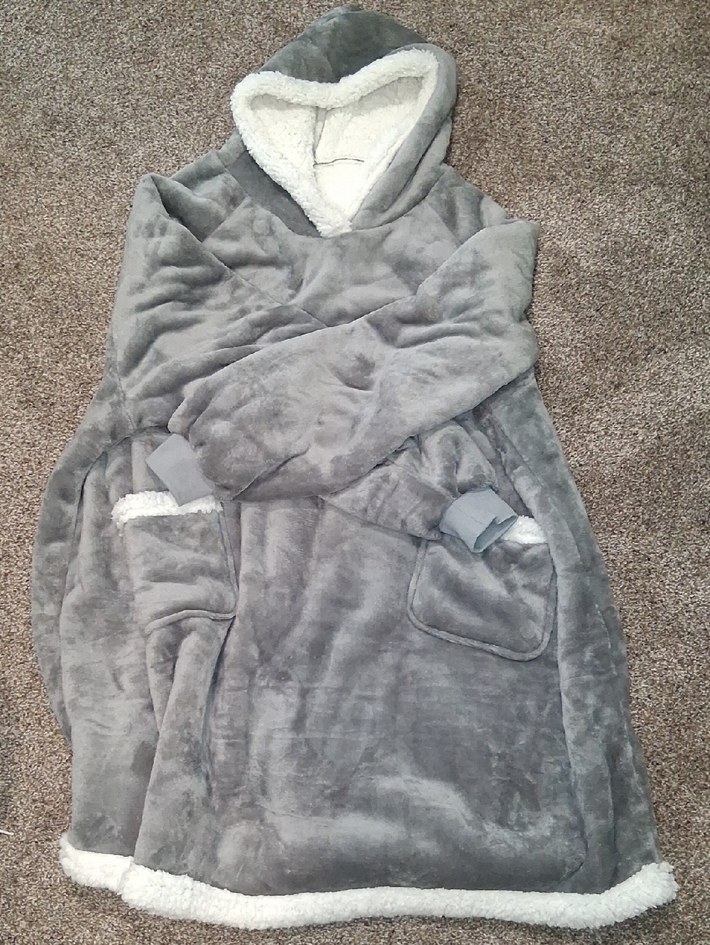 Sherpa Fleece Wearable Blanket